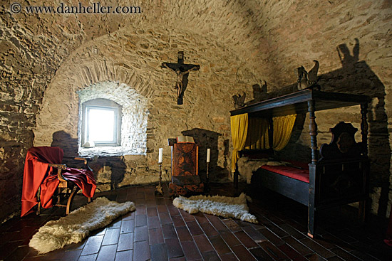 medieval king bedroom