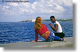 caribbean, couples, cuba, havana, horizontal, island nation, islands, latin america, lovers, people, romance, south america, photograph