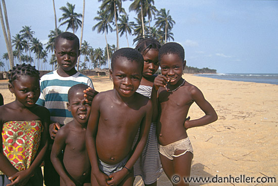 kids-beach-b.jpg