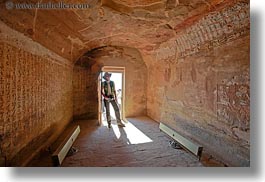 images/Africa/Egypt/AlKab/Tomb/helene-n-cave-05.jpg