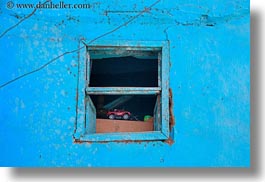 images/Africa/Egypt/AlKab/Village/blue-window-n-toy-truck.jpg