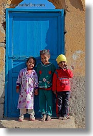 images/Africa/Egypt/AlKab/Village/children-n-blue-door-04.jpg