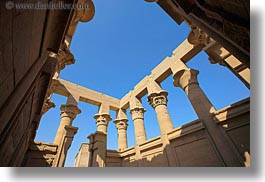 images/Africa/Egypt/Aswan/PhilaeTemple/pillars-upview-02.jpg