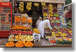 images/Africa/Egypt/Aswan/Spices/men-w-spices-01.jpg