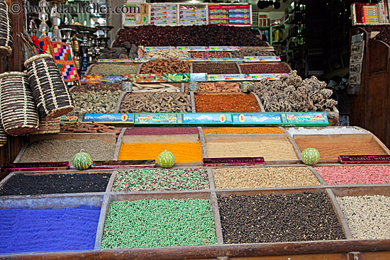 spices-display-08.jpg