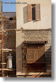 images/Africa/Egypt/Cairo/Coptic/arab-on-scaffolding-01.jpg