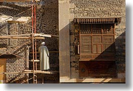 images/Africa/Egypt/Cairo/Coptic/arab-on-scaffolding-02.jpg