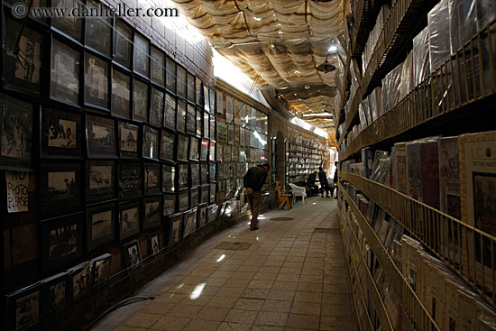 hall-of-books-04.jpg