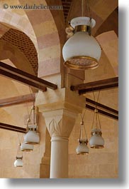 images/Africa/Egypt/Cairo/Coptic/hanging-lamps-01.jpg