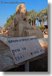 images/Africa/Egypt/Cairo/Memphis/sphinx-04.jpg