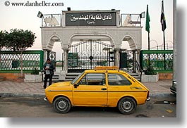 images/Africa/Egypt/Cairo/Misc/yellow-car.jpg