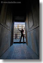 images/Africa/Egypt/Cairo/Mosques/BarqukMosque/victoria-n-caged-door-03.jpg