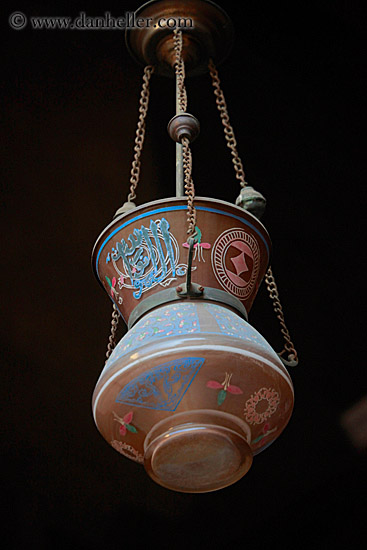 hanging-lamp-03.jpg