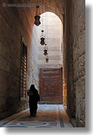 images/Africa/Egypt/Cairo/Mosques/KalawounMosque/long-arched-hallway-11.jpg