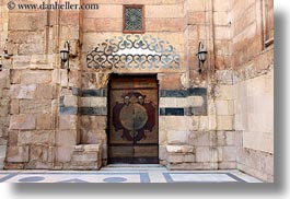images/Africa/Egypt/Cairo/Mosques/KalawounMosque/ornate-door-04.jpg