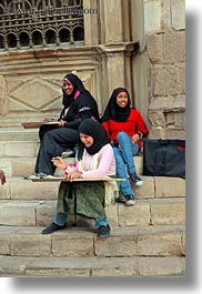 images/Africa/Egypt/Cairo/OldTown/girls-on-steps.jpg