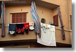 images/Africa/Egypt/Cairo/OldTown/hanging-laundry-03.jpg