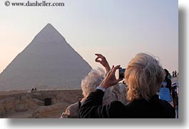 images/Africa/Egypt/Cairo/People/tourists-photographing-pyramid.jpg