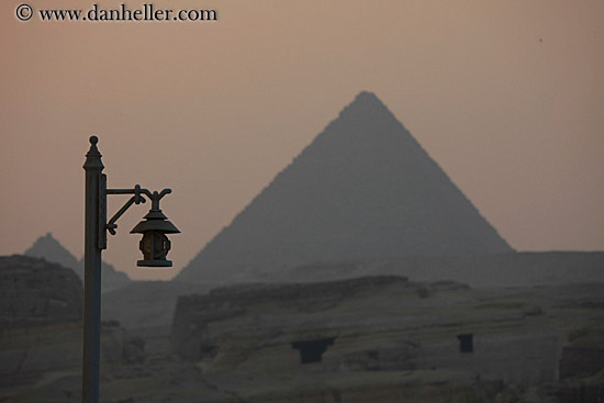 lamp-n-pyramid.jpg