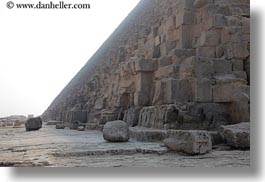 images/Africa/Egypt/Cairo/Pyramids/pyramid-blocks-01.jpg