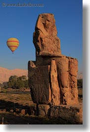 images/Africa/Egypt/ColossiOfMemnon/seated-statue-n-balloons-11.jpg