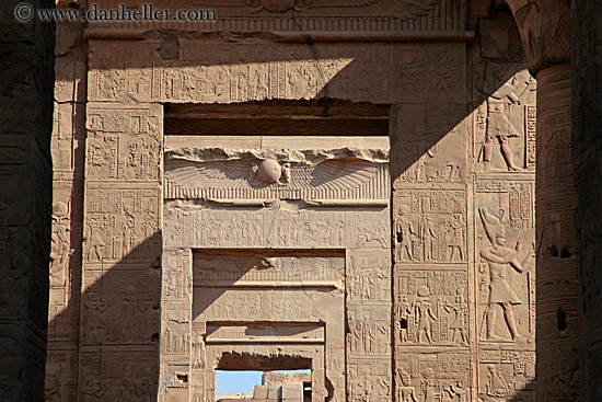 temple-door-frame-02.jpg