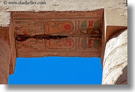 images/Africa/Egypt/Luxor/KarnakTemple/bas_relief-hyroglyphics-upview-13.jpg