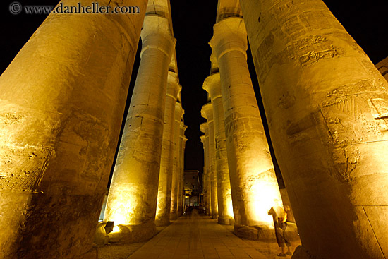 pillars-at-night-08.jpg