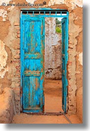 images/Africa/Egypt/NubianVillage/blue-door-01.jpg