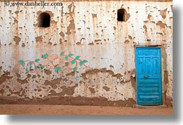 images/Africa/Egypt/NubianVillage/blue-door-03.jpg