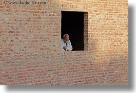 images/Africa/Egypt/NubianVillage/old-man-in-brick-house-window-01.jpg