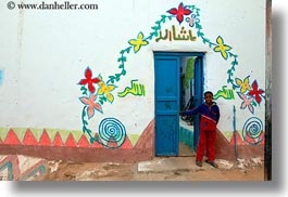 images/Africa/Egypt/NubianVillage/smiling-boy-n-blue-door-n-painting-01.jpg