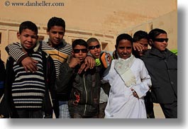 images/Africa/Egypt/TempleQueenHatshepsut/arab-boys-04.jpg