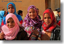 images/Africa/Egypt/TempleQueenHatshepsut/arab-girls-26.jpg