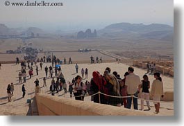 images/Africa/Egypt/TempleQueenHatshepsut/crowds-n-landscape-02.jpg