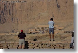 images/Africa/Egypt/TempleQueenHatshepsut/people-looking-at-temple.jpg