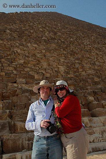 carla-n-henry-at-pyramid-02.jpg