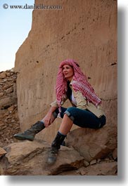 images/Africa/Egypt/WtPeople/VictoriaGurthrie/vicky-n-sandstone-12.jpg