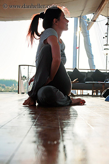 vicky-yoga-poses-22.jpg