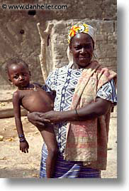 images/Africa/Mali/People/hangin-back.jpg