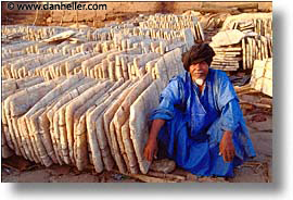 images/Africa/Mali/River/salt-merchant.jpg