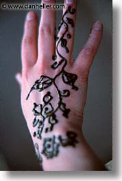 images/Africa/Morocco/henna-hand.jpg