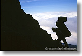 images/Africa/Tanzania/Kilimanjaro/WTppl/porters-b.jpg