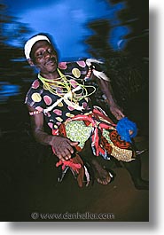 images/Africa/Togo/night-dance4.jpg