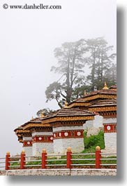 images/Asia/Bhutan/DochulaPass/mini-stupas-22.jpg