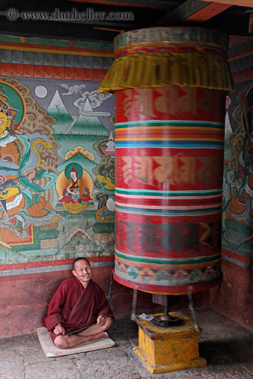 monk-turning-prayer-wheel-02.jpg