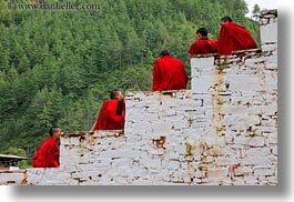 images/Asia/Bhutan/RinpungDzong/monks-on-stairs-03.jpg