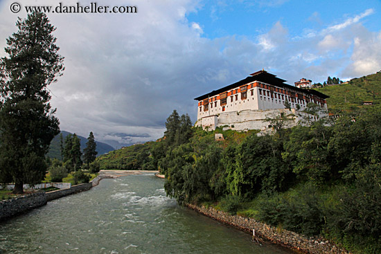 rinpung-dzong-05.jpg