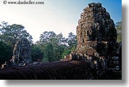 images/Asia/Cambodia/AngkorThom/Bayon/face-in-rock-tower-3.jpg