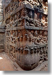 images/Asia/Cambodia/AngkorThom/LeperKingTerrace/naga-n-statues-1.jpg